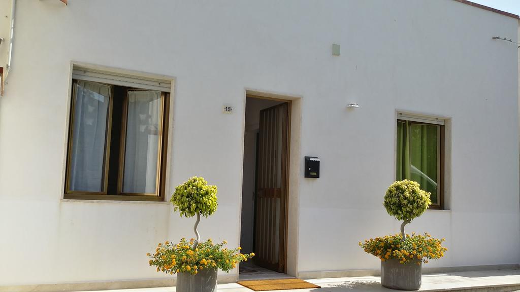 La Casa Dei Nonni Bed & Breakfast Custonaci Eksteriør bilde