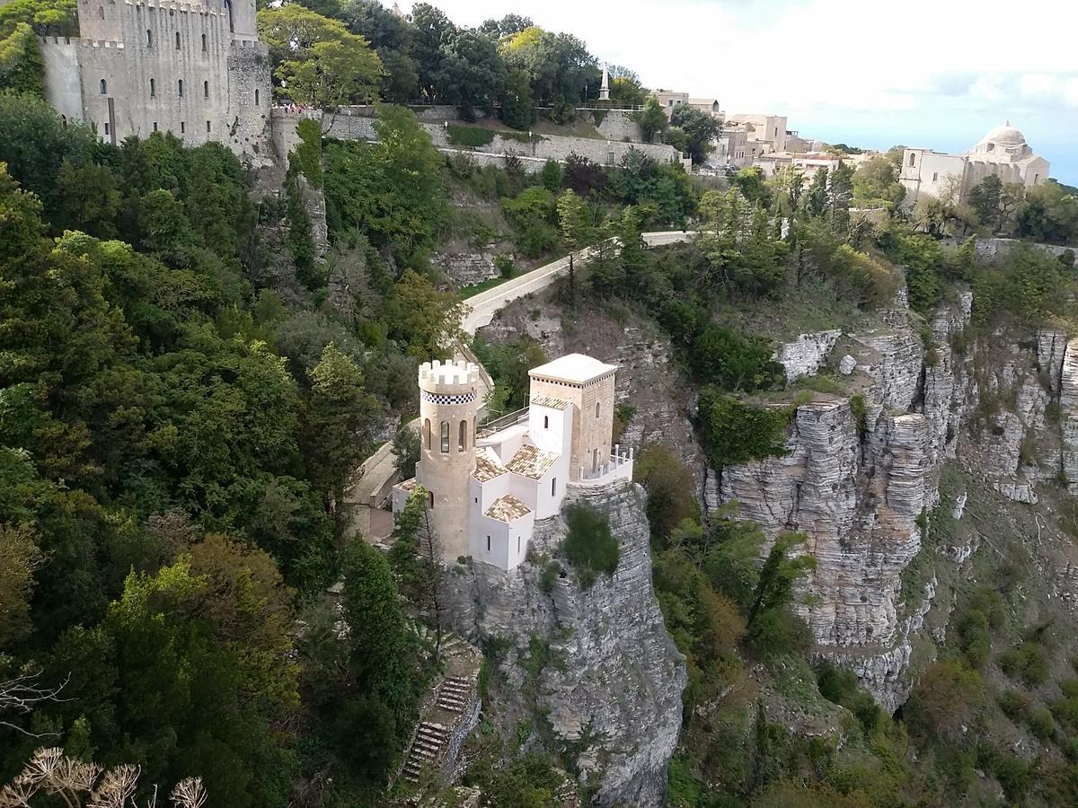 La Casa Dei Nonni Bed & Breakfast Custonaci Eksteriør bilde